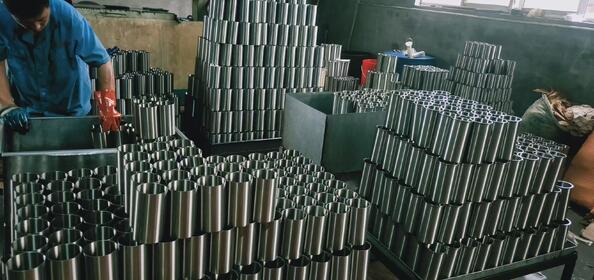 Guangzhou Tengsong Construction Machinery Equipment Co., Ltd Produktionslinie des Herstellers